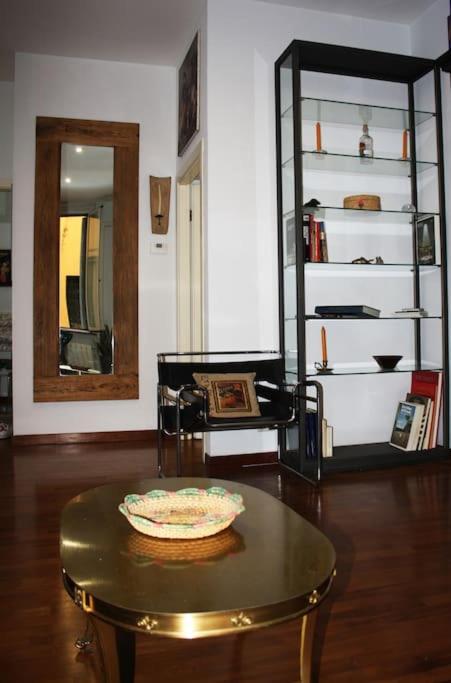 Colosseo Vintage Apartment Roma Eksteriør bilde